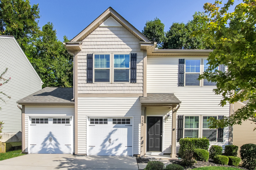 113 COLLENTON LN MOORESVILLE, NC 28115